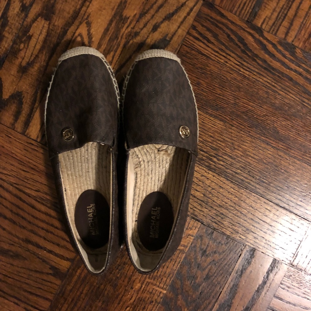 Michael Kors flats